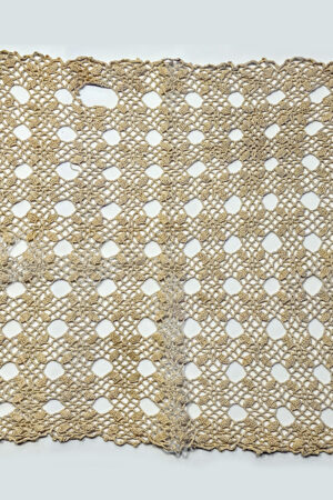 15"x13" Doily | Beige Square
