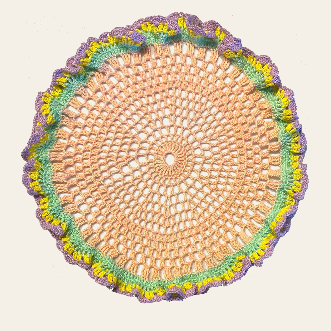 9" Doily | Apricot Frill